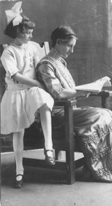 This formal portrait shows an impressive Emma Elinor Young with the Youngs adopted daughter Amber in 1906, the year they arrived in Eagle Rock. (Louanna Clark, Emma Young Collection)